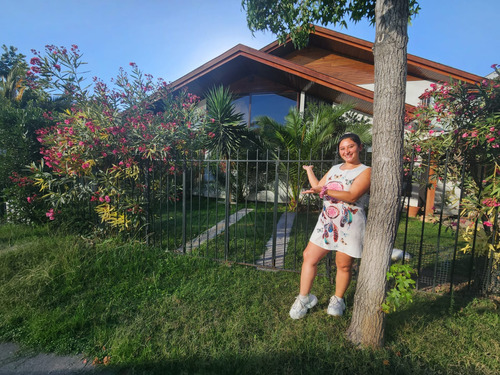 Venta De Amplia Casa En Providencia 6d5b3e