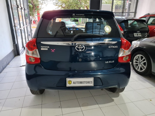 Imagen 7 de 8 de Toyota Etios 1.5 5ptas Xls 2016