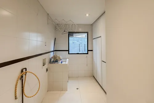 Apartamento En Venta En Los Rosales. Cod V3771