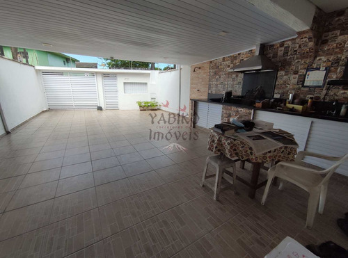 Imagem 8 de 30 de Excelente Casa No Centro De Bertioga! R$ 600 Mil, Cod: 758 - V758