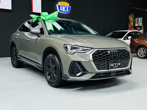 Audi Q3 Select 2022