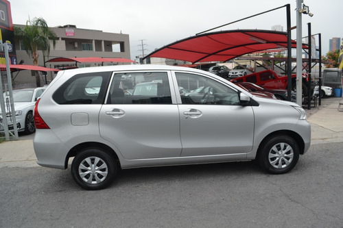 Imagen 2 de 13 de Toyota Avanza Le 2019