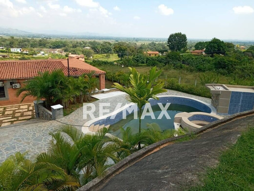 Imagen 5 de 10 de 140510 Hermosa Casa A Estrenar En Safari Carabobo - Carmen María González 0412.4359728