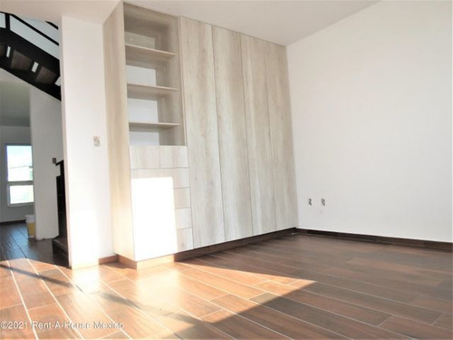 Imagen 14 de 14 de Lomas De Juriquilla Casa En Venta De Tres Niveles Y 222 Mts2! Qh