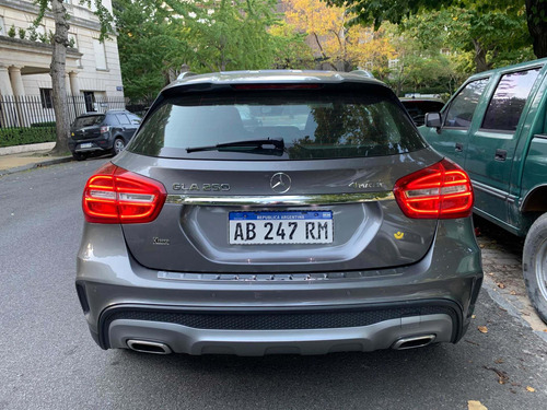 Mercedes-benz Clase Gla 1.6 Gla250 Amg-line 211cv 2017