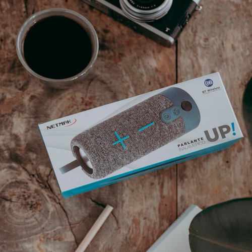 Imagen 4 de 10 de Parlante Bluetooth Portatil Gris Radio Micro Sd Manos Libres