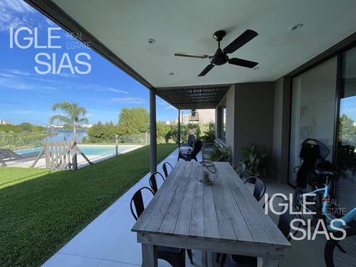 Casa Al Lago En Venta San Rafael, Villanueva