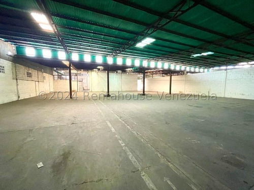 Erika Armeya Vende: Galpón En Zona Industrial I De Barquisimeto Flex: 25-407