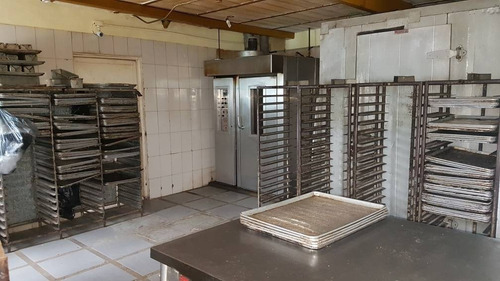 Imagen 3 de 8 de Local En Venta, Panaderia, Puerto La Cruz
