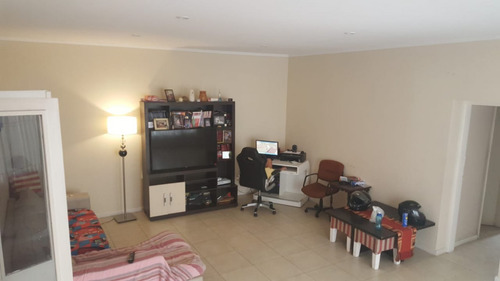 Casa Centrica En Venta!