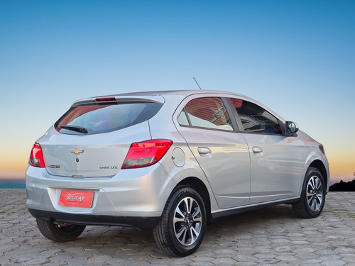 Chevrolet Onix 1.4 MPFI LTZ 8V FLEX 4P MANUAL