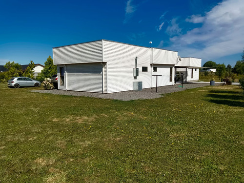 Parcela De 5000 M2 Con Casa De 200 Mt2 En Condominio