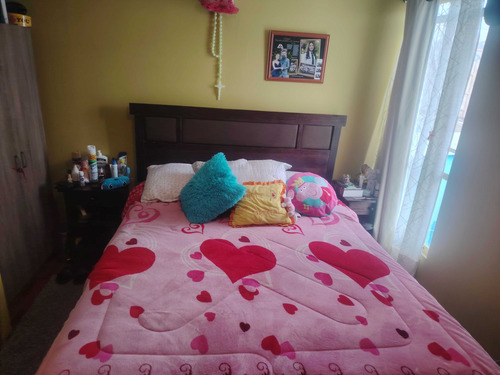 Amplia Casa De 2 Pisos En Calama (84412)
