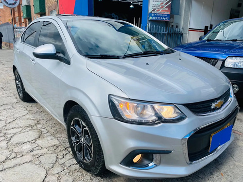 Chevrolet Sonic 1.6 Lt 4 p Mecánica