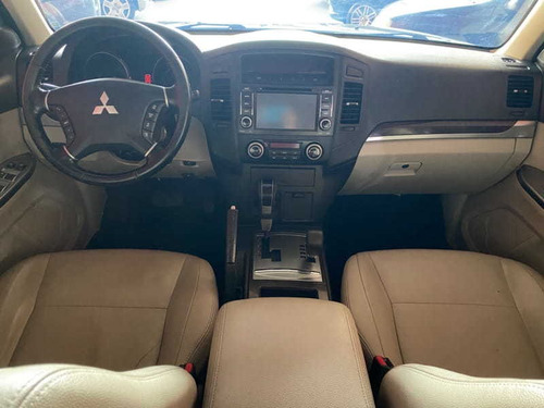 Mitsubishi Pajero Hpe 3.2 4x4 T.i. Dies. 5p Aut