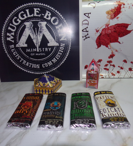 Imagen 5 de 7 de 24 Chocolates Tema Harry Potter Howarts Gryffindor X 50gr