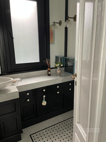 Excelente Chalet Inglés, En Alquiler Y Venta En Martínez, Vías A Libert