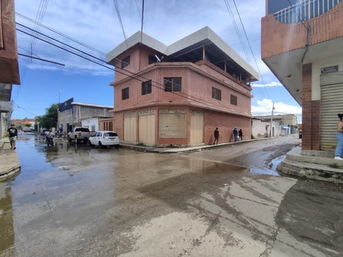 Posada Turistica En Centro De Tucacas