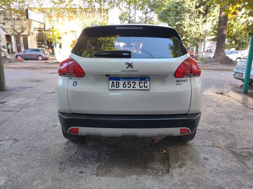 Imagen 5 de 9 de Peugeot 2008