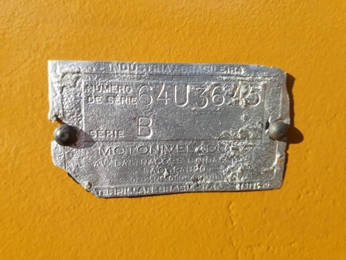 Motoniveladora Caterpillar 120b, Ano 1978