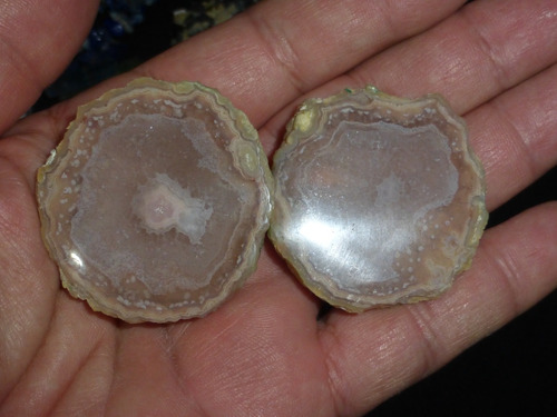 Mineral De Colección Agata Rosa Cuarzo Geoda Natural Pulida