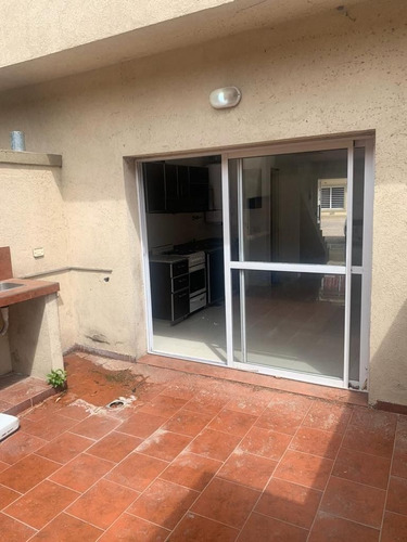 Imagen 10 de 11 de Alquiler De Departamento De 3 Ambientes, En Canning