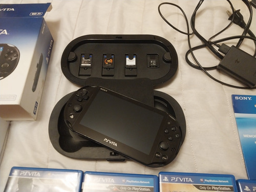 Sony Ps Vita Slim + Estuche Rigido, 4 Juegos Y Memoria 16 Gb