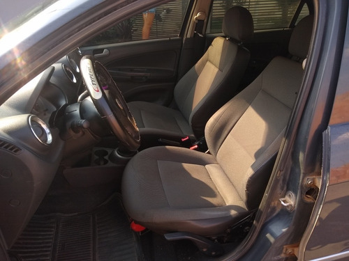 Volkswagen Gol 2009 1.0 Vht Total Flex 5p