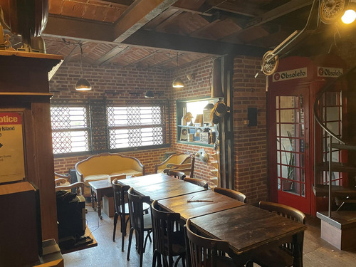 Bar Y Casa De Coleccionista En Venta En El Bajo De San Isidro Acepta Depto Menor Valor En Parte
