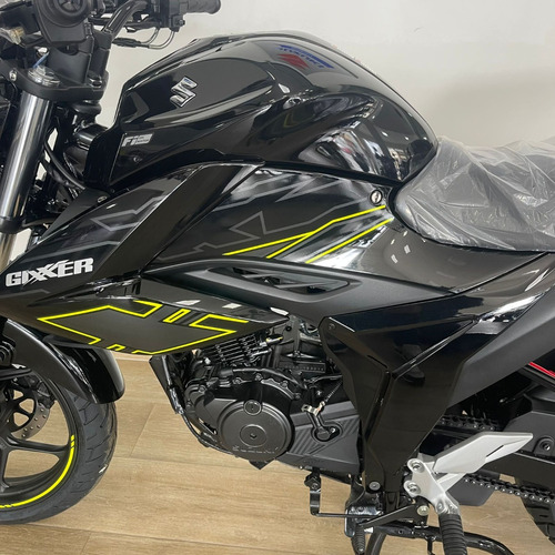 Suzuki Gixxer 150 2025 Negro Entrega Inmediata