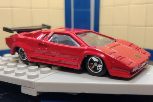 Priviet Exotic Lamborghini Countach Rojo Maisto Hw 1 Rojo (Usado)