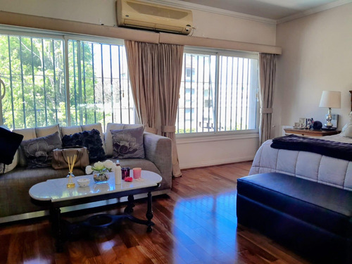 Casa En Venta En Martinez De Libertador Al Rio.