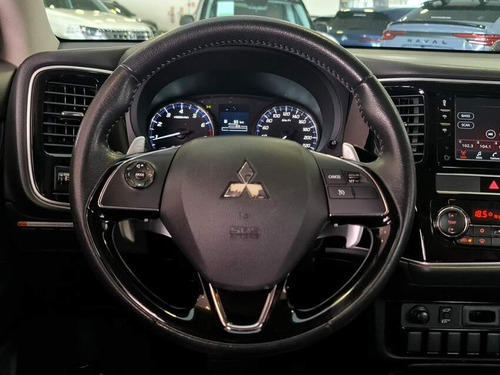 Mitsubishi Outlander 2.0 MIVEC GASOLINA HPE AUTOMÁTICO