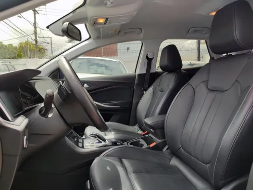 Opel Grandland X Ultimate 1.6 Automatica 4x2 Gasolina