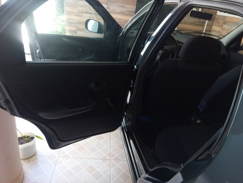 Imagem 10 de 15 de Fiat Palio 2014 1.0 Fire Economy Flex 5p