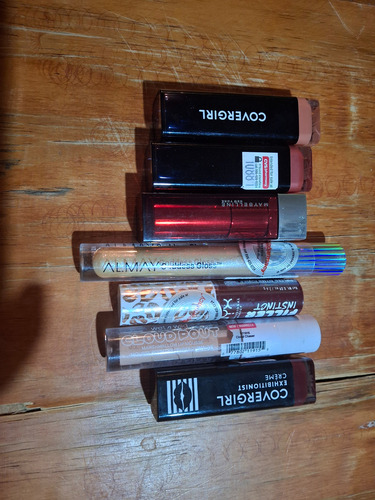 Caja De Maquillaje De Marcas Reconocidas 50 Piezas