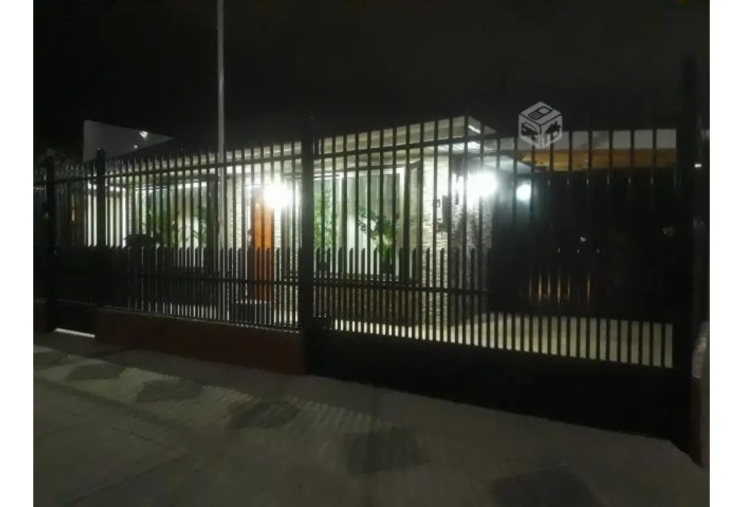 Imagen 3 de 19 de Venta Casa Belloto Centro Con Estacionamiento