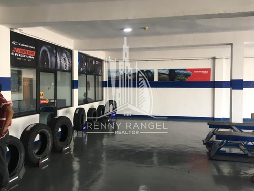 Imagen 2 de 5 de Se Vende Local Comercial En La Av Manuel Piar