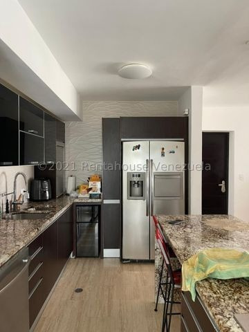Imagen 7 de 14 de En Lomas De Las Mercedes En Venta Apartamento Mls#22-12355 R A H Pablo Velozo