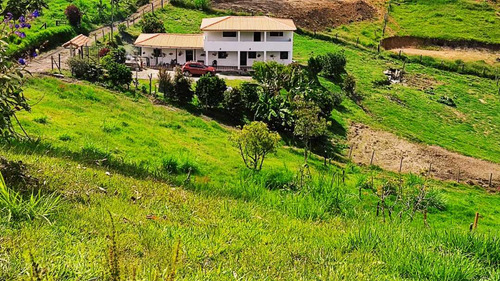 Hermosa Casa Finca En Venta En Marinilla Antioquia Sector Autopista