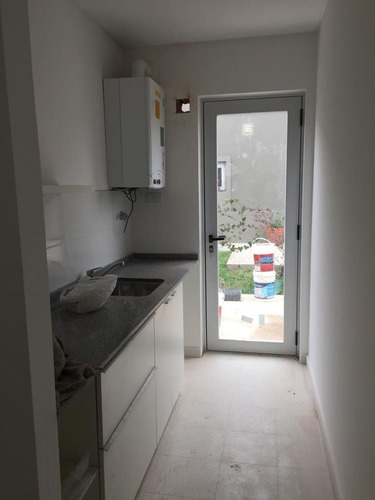 Casa Chalet En Venta Ubicado En San Benito, Villanueva