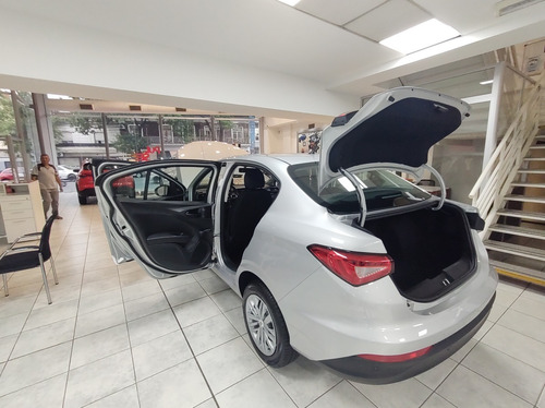 Imagen 23 de 25 de Fiat Cronos Attractive 1.3 (*dr*)