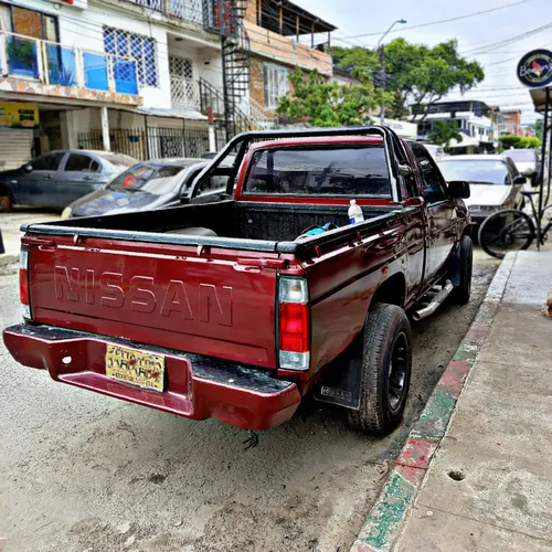 Nissan D21 2.4 4x2