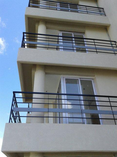 Imagen 15 de 19 de 2 Amb Piso Alto, Balcón Aterrazado Con Vista Abierta Al Frente!!