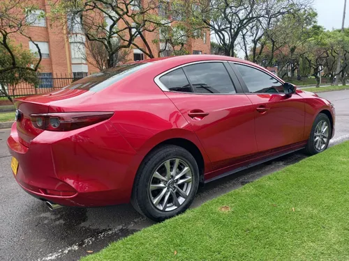 Mazda 3 2.0 Sport Touring