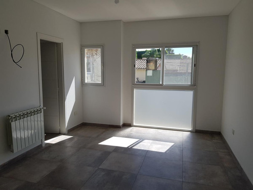 Imagen 16 de 24 de Casa En Venta - Victoria - San Fernando