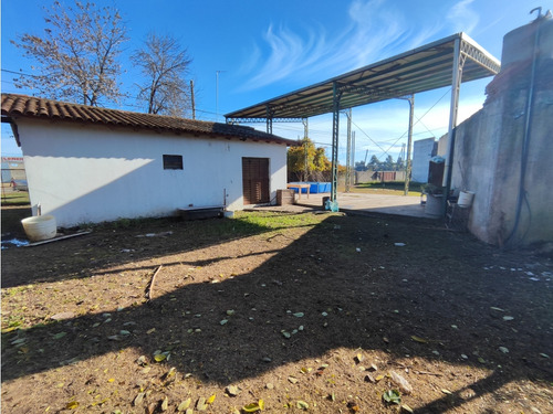 Casa Con Tinglado Sobre Ruta 192 Comercial Luján