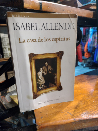 Isabel Allende. La Casa De Los Espíritus. Zona Recoleta 