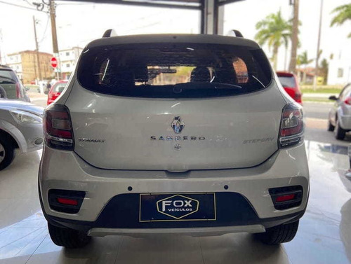 Imagem 6 de 10 de Renault Sandero Step 16r 2017