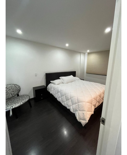 Apartamento Ubicado En La Urbanización Loma Linda